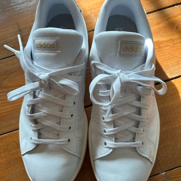 Adidas | Advantage Tennis Shoe - Picture 4 of 9